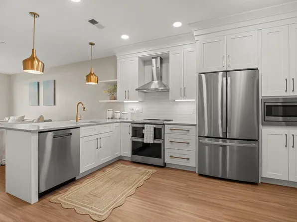 99 Foundry Place #106, Portsmouth, NH 03801