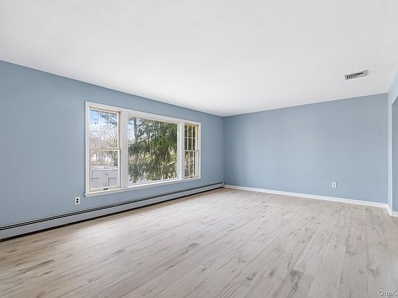 3rd image of 141 Dederer Street
