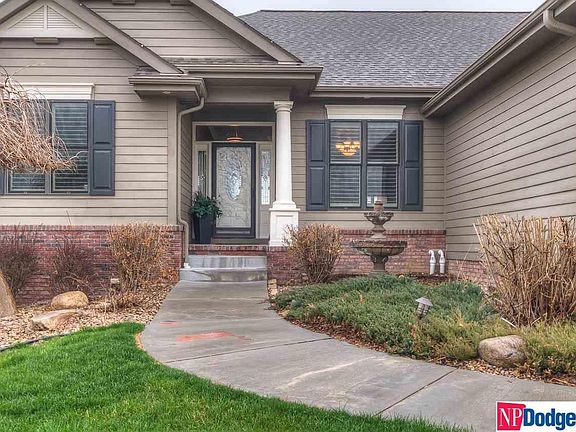 3rd image of 1406 Placid Lake Cir