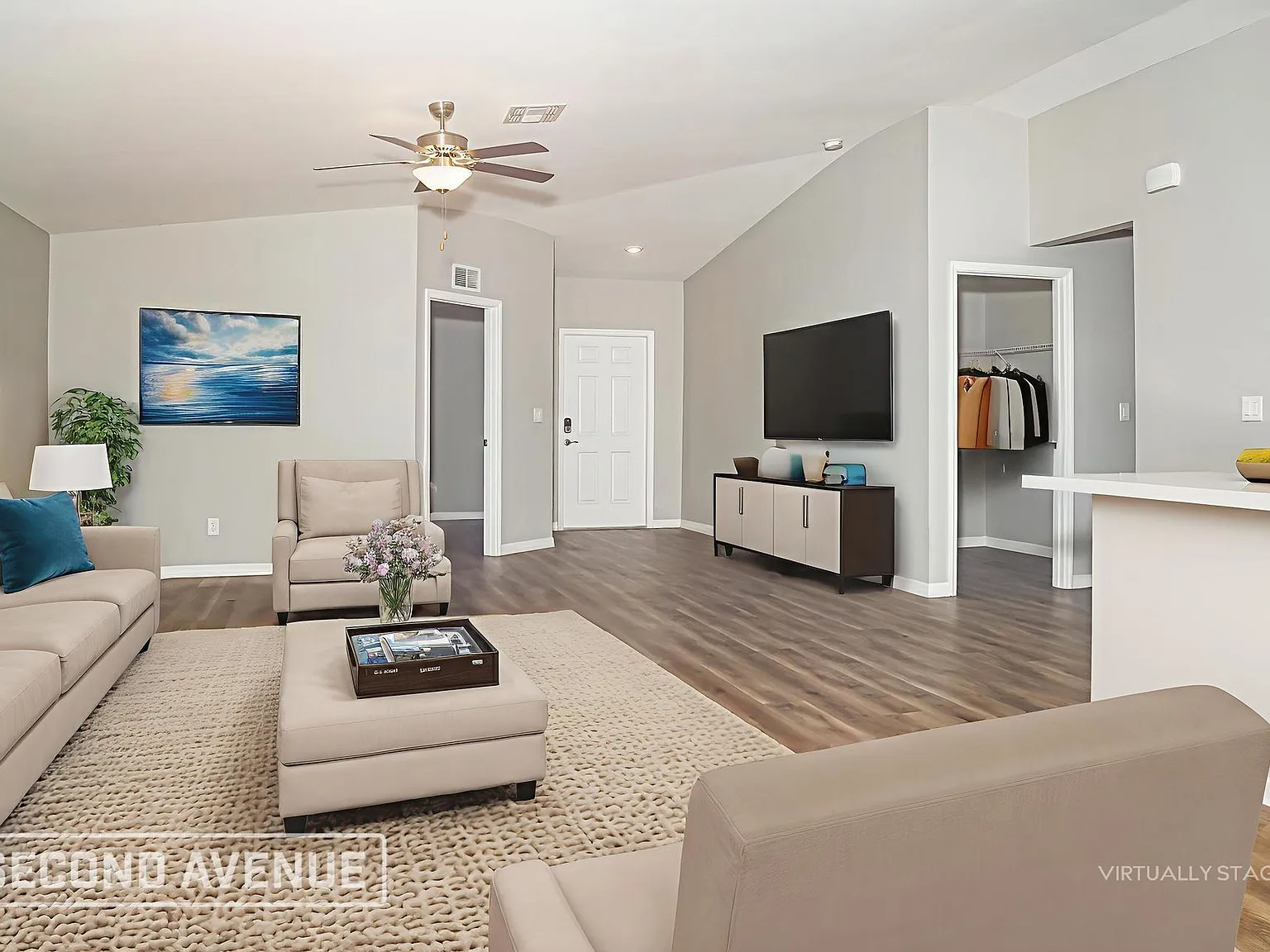 4 bed, 2.0 bath, 1833 sqft, $1,795 — Photo 4