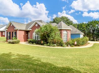 76 Lee Road 380, Valley, AL