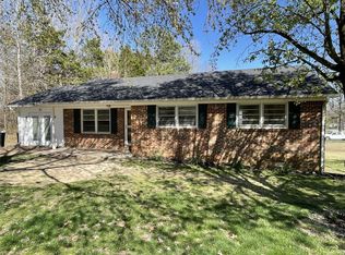 274 Washington Ave, Camden, TN 38320