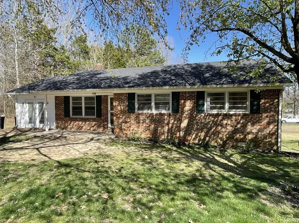 274 Washington Ave, Camden, TN 38320