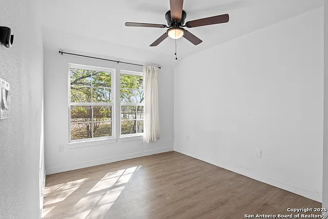 362 Avenue J — Photo 16