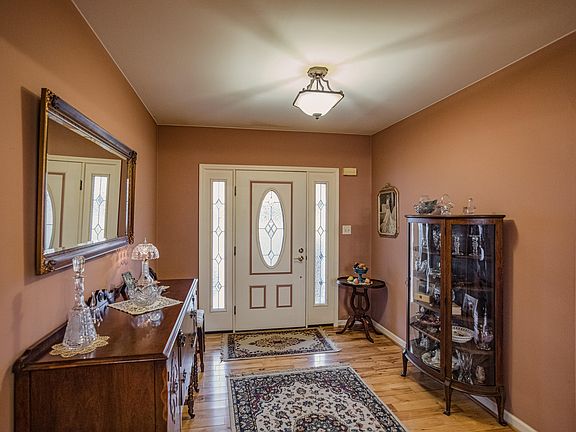 2nd image of 80 Dalewood Dr