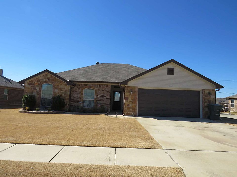 1st image of 9805 Kaitlyn Dr