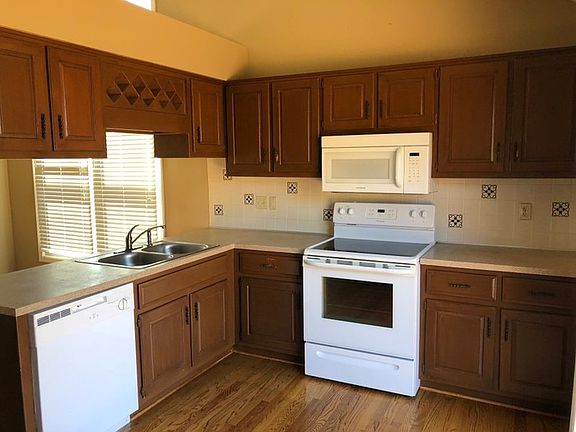 5th image of 6312 McCoy St