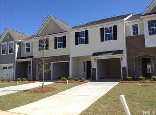 1124 Falcon Ridge Ln, Morrisville, NC 27560