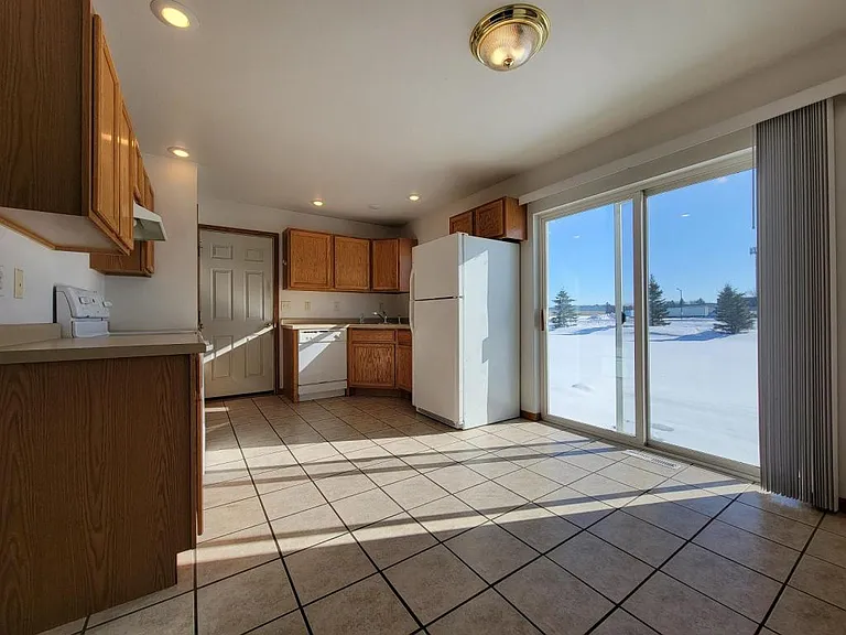 6905 Feith Ave — Photo 4