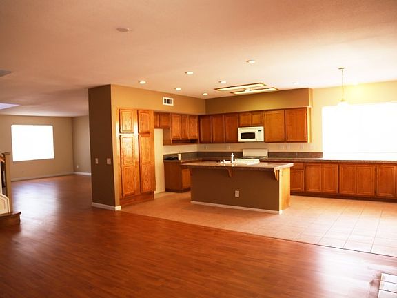 2nd image of 5624 Tempe Dr