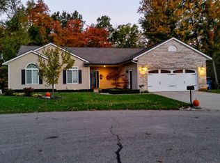 238 Markus Glen Dr, Plainwell, MI 49080