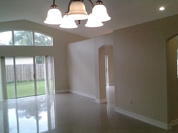 3rd image of 2494 NW 186th Ave