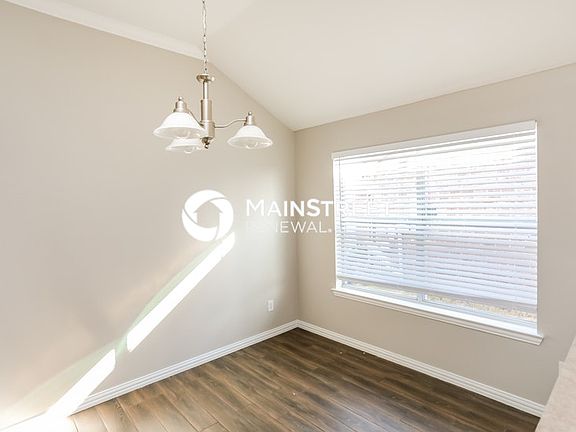 4th image of 3305 Overstreet Ln