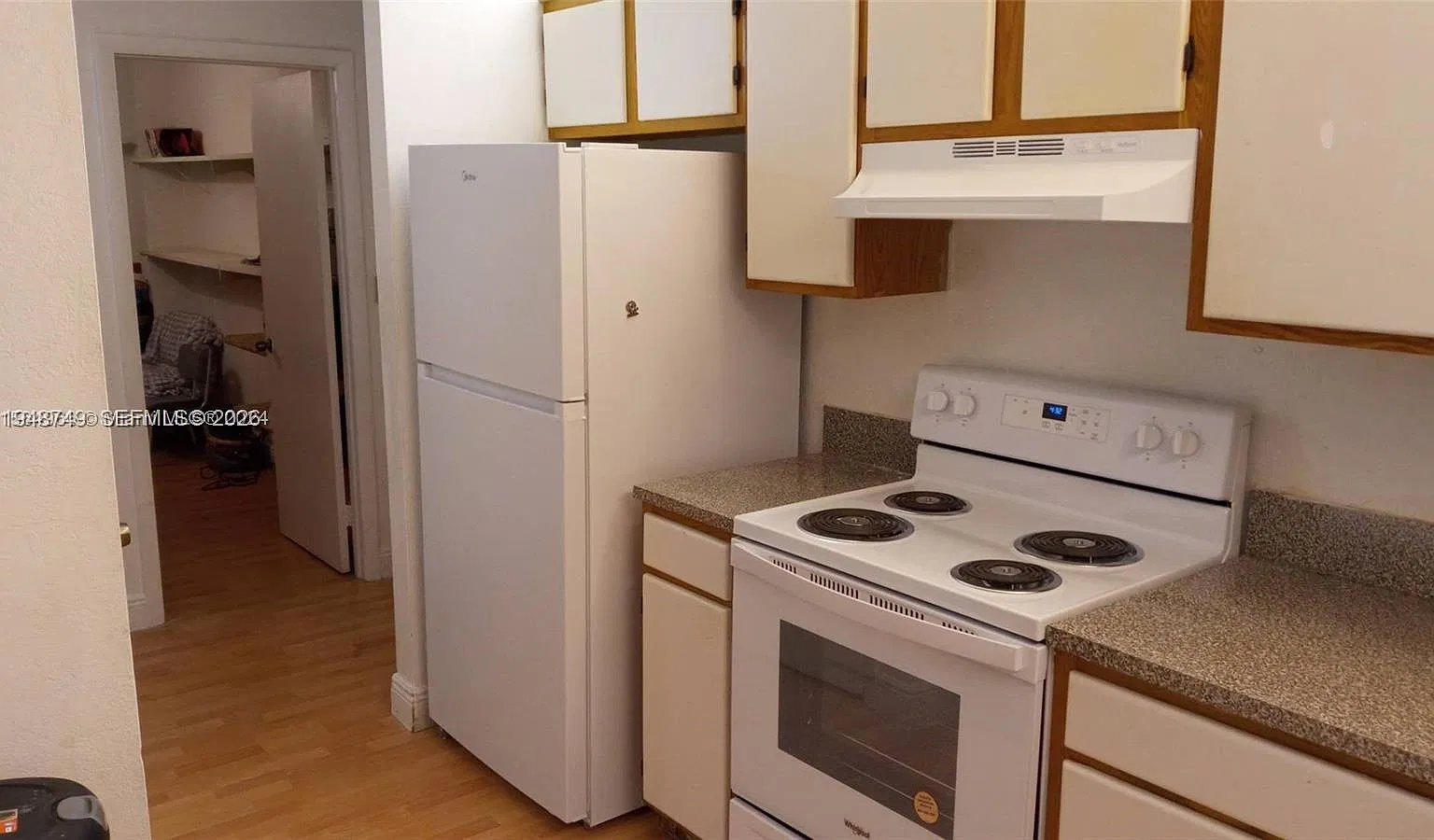 Naranja Lakes Condo No 5 — Photo 1