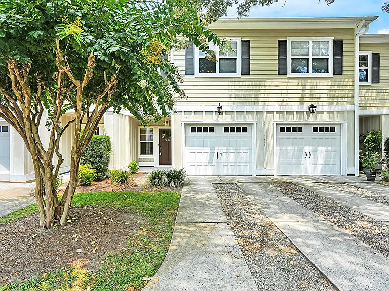 1221 Inman Park Ln #1221 — Photo 1