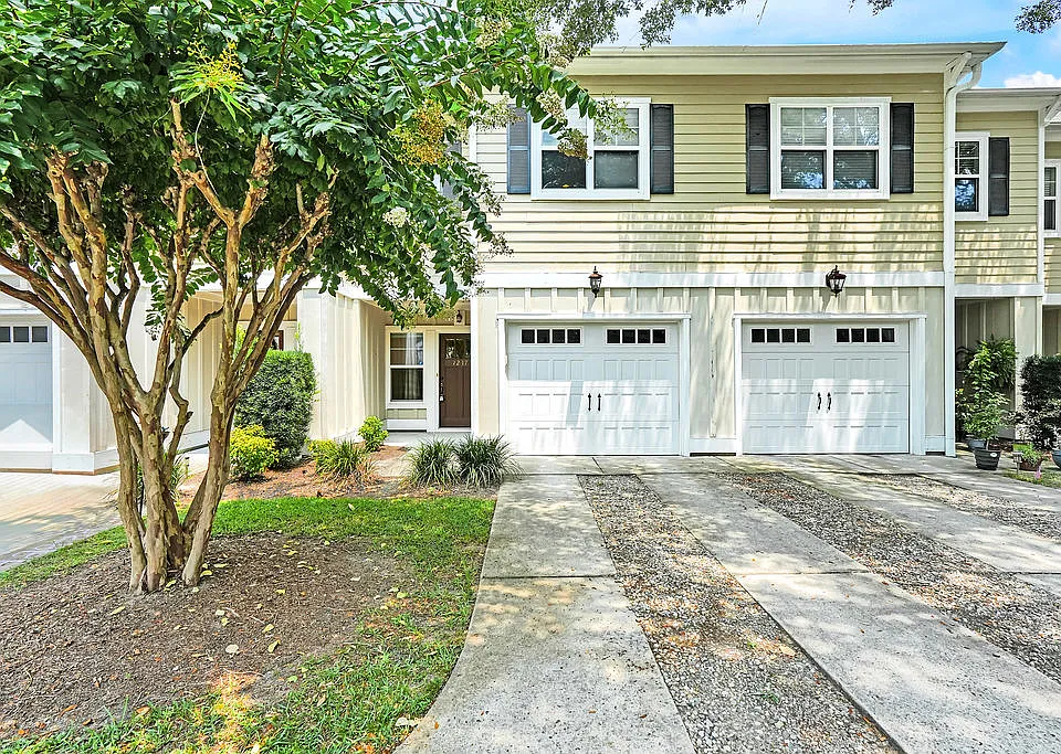 1221 Inman Park Ln #1221