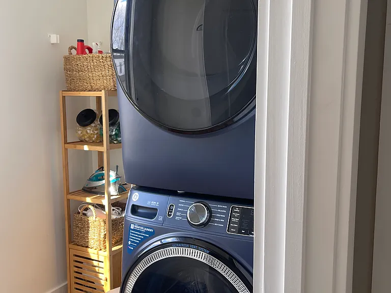 Front loading washer / dryer