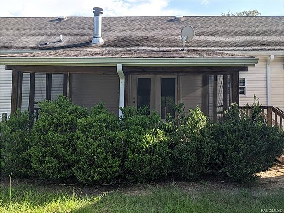 5th image of 1951 E Circle South Dr