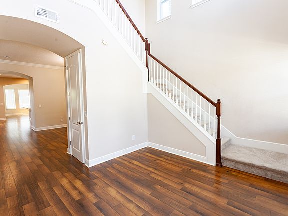 3rd image of 8202 Bellow St