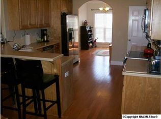 3003 Heritage Oak Ct SE, Owens Cross Roads, AL 35763