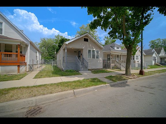 3rd image of 11733 S Wentworth Ave