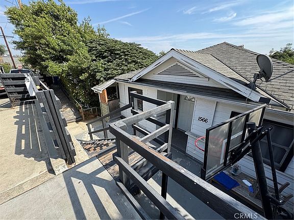 5th image of 1566 Rollins Dr