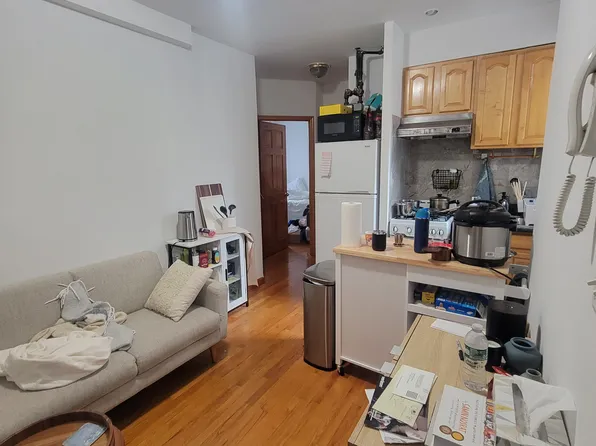 85 Kenmare Street image 1 of 5