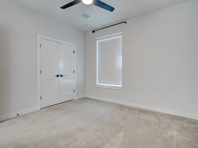 101 Pont Neuf Ct — Photo 48