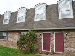 2433 College Ave, Belleville, IL 62221