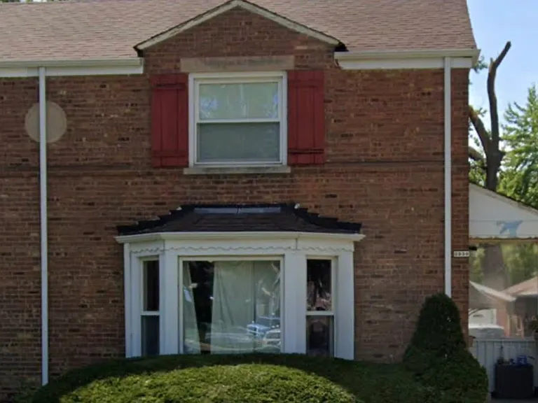 3930 N Mobile Ave — Photo 1