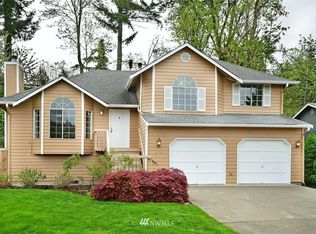21911 SE 239th St, Maple Valley, WA 98038