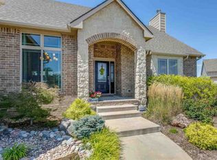3909 N Lily Cir, Maize, KS 67101