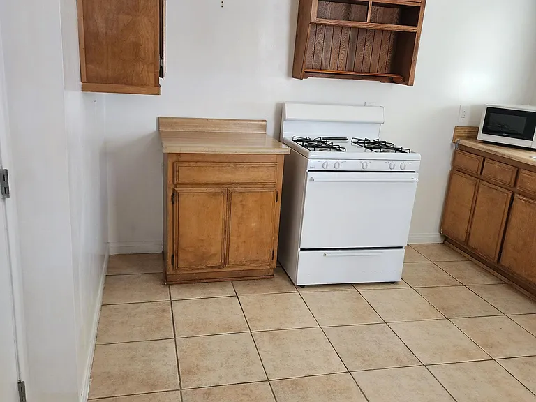 7637 Shawnee Trl — Photo 10