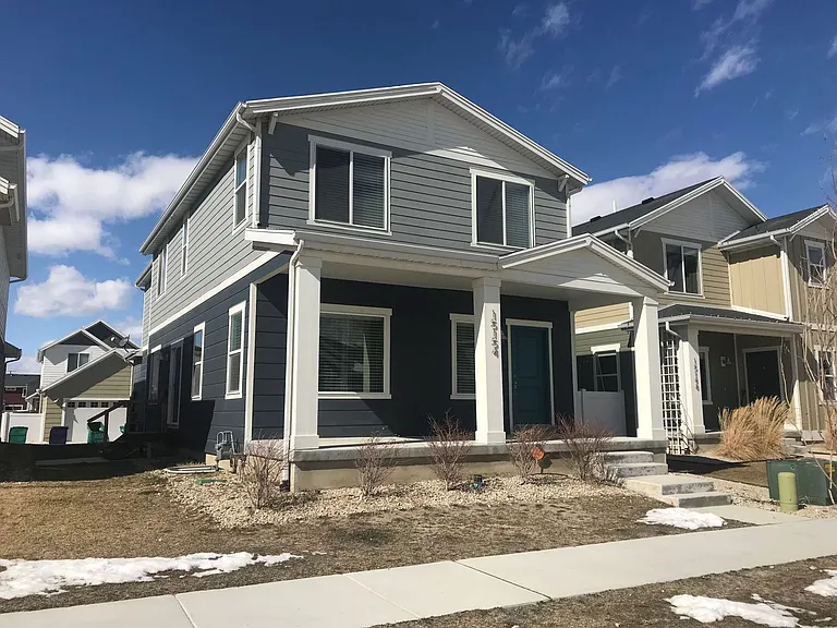 15154 S Battle Dr — Photo 2