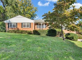 5011 Balsam Dr, Roanoke, VA 24018