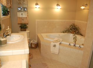 4207 N Orchard St, Tacoma, WA 98407