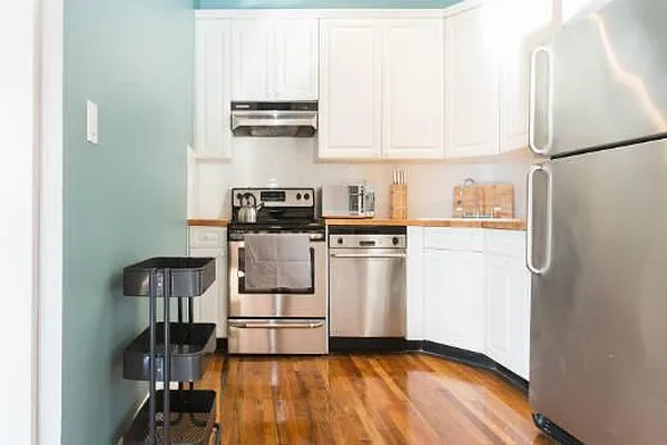 Rented by Dream Space Realty | media 29