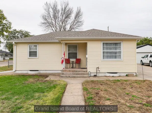 119 E 20th St, Grand Island, NE 68801