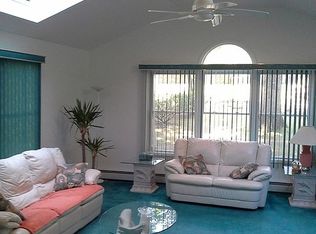 33 Miller Rd, Wayne, NJ 07470