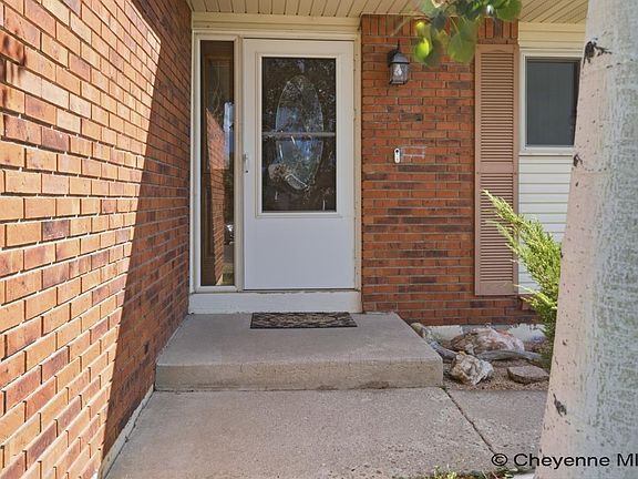 4th image of 1505 Trail Way Rd