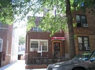 1614 W 10th St, Brooklyn, NY 11223