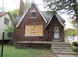 9283 Pinehurst St, Detroit, MI 48204