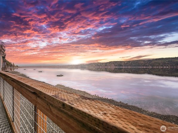 10212 NE North Shore Road, Belfair, WA 98528