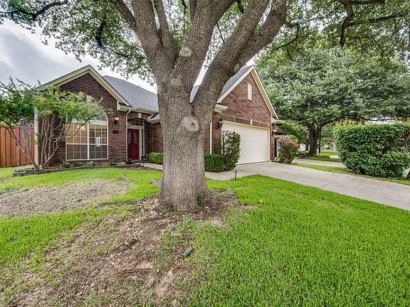 2nd image of 3793 Chatham Ct