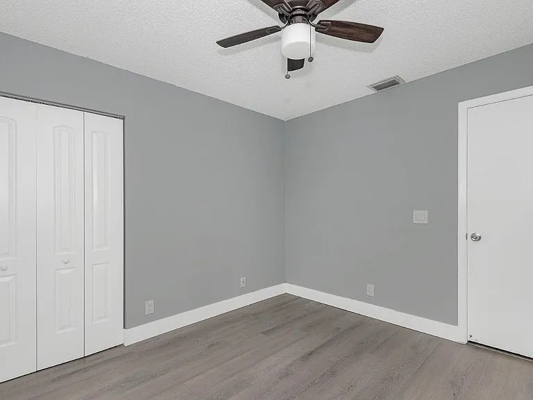 161 Meadows Dr #161 — Photo 10