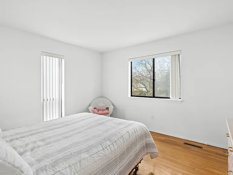 50 Gull Rd — Photo 11