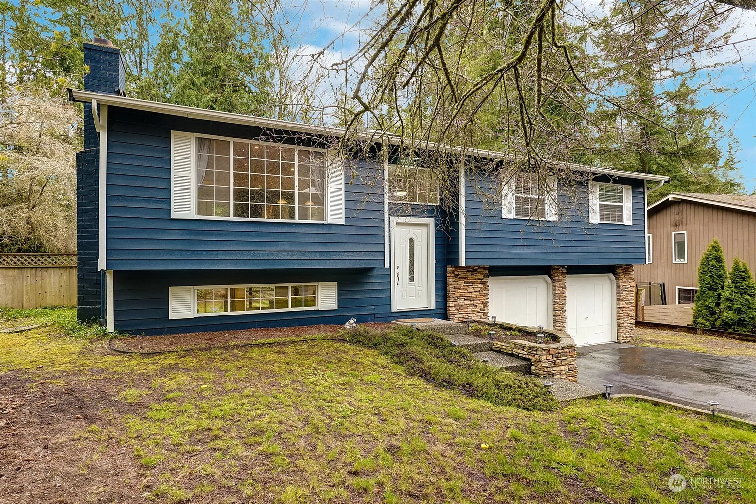 3040 255th Avenue SE photo 1