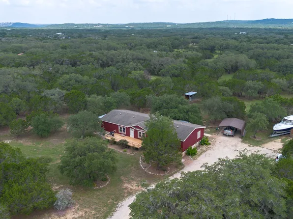 961 Brushy Creek, Lakehills, TX 78063