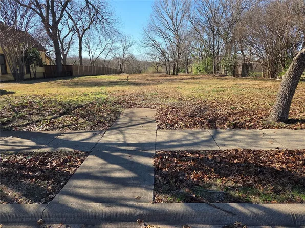 307 N Dallas Ave, Lancaster, TX 75146