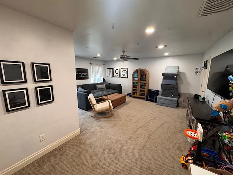 4205 SE 37th St — Photo 20